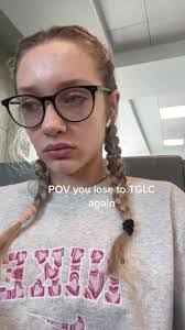 Evie Bartlett's Instagram, Twitter & Facebook