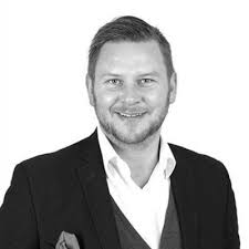 Idag vill jag bara passa på att lyfta Magnus Dahlqvist som är VD och ägare  på Design At Work Scandinavia. När man är på jakt efter något så vet man  att han