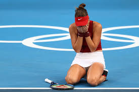 Bio, results, ranking and statistics of belinda bencic, a tennis player from switzerland competing on the wta belinda bencic (sui). Tennis Bencic Vondrousova To Vie For Gold As Djokovic Eases Into Semis Reuters