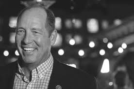 Digging deeper into UF and Aramark Dave Portnoy will be next Accent speaker  at UF