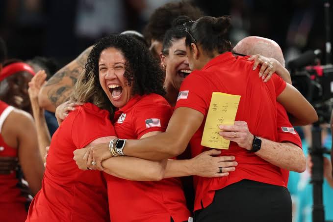 Head Coach Kara Lawson, do AI tạo