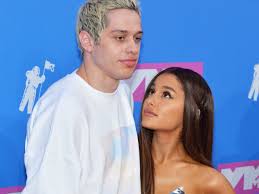 6 signs ariana grande and pete davidson's relationship might have been on the rocks. Pete Davidson Joked About Messing With Ariana Grande S Birth Control On Snl Self