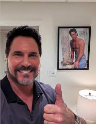 Hello fans🥰🥰🥰 . I really want to hear a very big "YESSS" from you all