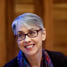 Amanda Marlin (@AmandaMarlin)