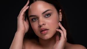 Olivia Melton's Instagram, Twitter & Facebook