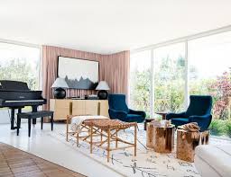 Exclusive Mandy Moore S Light Drenched Living Room Is What Dreams Are Made Of Cute Living Room Living Room Designs Modern Furniture Living Room