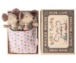 maileg mouse baby twins in box maus zwillinge in box zwillinge baby stofftiere zwillingsbabys