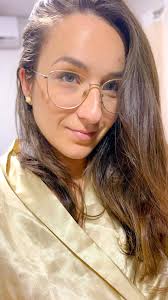 O melhor de tudo é extraído sob pressão! , A azeitona é esmagada pra  extrair o azeite. , A uva é esmagada para então um dia se tornar vinho., O  carvão só é um pedaço de NADA enquanto não aguenta a ...