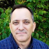 Michael Vigne's Instagram, Twitter & Facebook