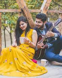 40 Fun Tastic Prewedding Photoshoot Prop Ideas In 2020 Indian Wedding Couple Photography Photoshoot Props Pre Wedding Photoshoot Props