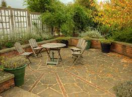 From cutting the lawn every couple of weeks to a major garden. Garden Landscaping Cost Average Cost Of Garden Landscaping In 2021