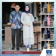 Baju kondangan celana baju kondangan brukat baju kondangan muslim baju kondangan terbaru baju kondangan kekinian baju. Jual Batik Couple Couple Sarimbit Batik Sarimbit Baju Kondangan Couple Nirmala Batik Brokat Modern Kebaya Kekinian Di Lapak Linaa Store Bukalapak