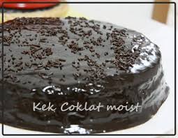 Gambar tersebut bisa anda unduh langsung, caranya silahkan klik pada gambar. Kek Coklat Moist Helidzia