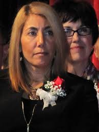 Students Cut Ribbon for New Moon Area Middle School