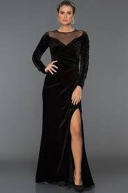 Siyah Yirtmacli Uzun Kadife Abiye Abu527 Elbise Payet Elbise Kadife