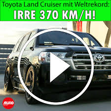 toyota land cruiser fahrt weltrekord video autozeitung de weltrekorde toyota land cruiser land cruiser