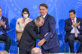 André mendonça é o 13º ministro do governo jair bolsonaro a contrair a doença. Andre Mendonca Age Como Advogado De Bolsonaristas E Weintraub