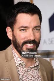 Rachel Stich and Ethan Carlisle attend the 4th Annual A Sense Of Home...  News Photo