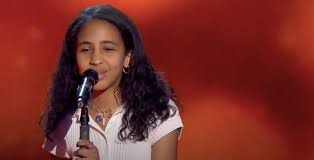 La voz kids es uno de los programas de talento favorito de gran parte de la audiencia de nuestro país. Rosario Melendi Bisbal Se Disputan A La Dominicana Lisbet Francisco En La Voz Kids Espana Nota Clave De Alfonso Quinones