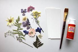 I was so excited in fact that i made a little flower pin before putting my sizzix away. Pressed Flower Bookmarks Aberle Home