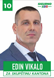 Edin Vikalo; poruka članstvu Nakon jedne godine obnašanja dužnosti  predsjednika GO SDA Srebrenik želio bih da poručim članstvu u kojem pravcu  i na koji način želim da Stranka djeluje. STRANKA NOSI OBAVEZU