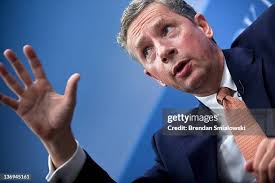 134 photos et images haute résolution de Alcoa Klaus Kleinfeld