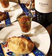 Pasado este tiempo de cocción, retiramos las mollejas de la cazuela y las mantenemos en un lugar caliente. Empanadas De Molleja Pablo Ranea Chef Recetas Para Cocinar Mollejas De Ternera Recetas De Comida