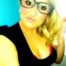 Ashlie Jade's Instagram, Twitter & Facebook