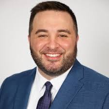 Justin Layfield's Instagram, Twitter & Facebook