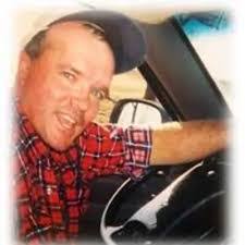 Robert Hayter's Instagram, Twitter & Facebook