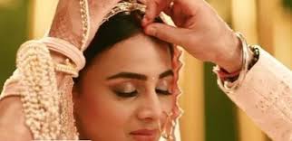 BKAS: Kunal fills Vandana's hairline with Sindoor & runs to Sonia