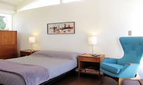 See more ideas about neon room, neon bedroom, aesthetic bedroom. Vintage Bedroom Ideas That Make A Unique Statement