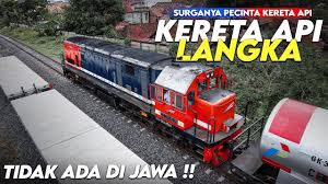 Ini memang tugas kereta api indonesia. Satu Satunya Kereta Api Di Borneo Jalur Ekstrim Kereta Api Di Sabah Trip Kereta Api Ke Beaufort Youtube