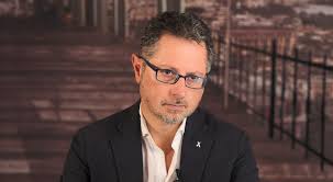 Sentenza Tony Colombo e Tina Rispoli, assolta la coppia. La reazione: "La  verità viene sempre a galla"