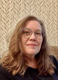 Laura Magner's Instagram, Twitter & Facebook