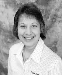 Thea Roach's Instagram, Twitter & Facebook