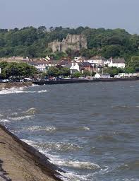Swansea bay covers western glamorgan and eastern carmarthenshire, including the city of swansea as well as neath, port talbot and bridgend. Oystermouth And Castle Swansea Bay South Wales Swansea
