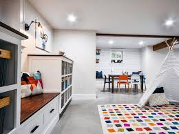 Black/white that you can either colour in, trace around onto coloured paper or print straight onto coloured paper. Nj Country House Modern Farmhouse Playroom Craft Room Transitional Kids Newark By Curated Nest Houzz