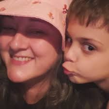 Melanie Starrett (@yourstarmelanie) • Instagram photos and videos