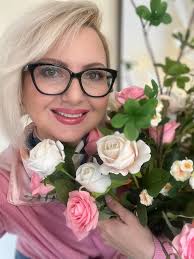 Looking for the perfect space to host your next event? From birthdays and  baby showers to bridal brunches and family gatherings, I'd love to help you  celebrate in style. 🥂💖 📍 Visit