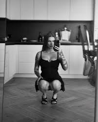 Ddi you see my kitty? 🐱 explore