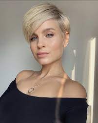 Pin On Schone Frisuren Kurze Haare
