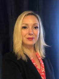 Suzanne Worley's Instagram, Twitter & Facebook