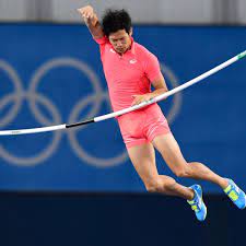 Im jahr 2016 landete sie auf dem neunten platz. Olympia 2016 Japaner Ogita Reisst Beim Stabhochsprung Die Latte Mit Dem Penis Olympia 2016 Rio
