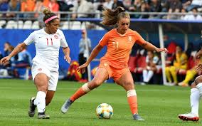 Les 16 équipes qualifiées pour les huitièmes de finale de la coupe du monde féminine 2019 (les deux premières de chaque groupe et. Football Coupe Du Monde Feminine Martens Incertaine En Finale Pour Les Pays Bas Rapinoe Apte Cote Tenant