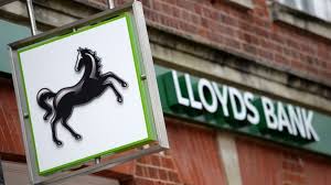 It has traditionally been considered one of the big four clearing banks. Lloyds Bank Manager Sacked For Helping Customer Headhunted Bbc News