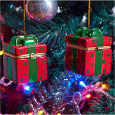 Découvrez notre sélection de coffrets dans les univers séjour noel 2019 approche à grands pas et, comme chaque année, vous cherchez des idées de cadeaux. Lot De 2 Mini Boites Cadeau Noel Temps L