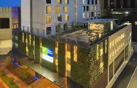 Conveniently located minutes away from somerset and dhoby ghaut mrt stations, as well as the central business district, holiday inn singapore orchard city center is located along singapore's premier entertainment and dining spots. Holiday Inn Express Singapore Orchard Road In Singapur Hotel De