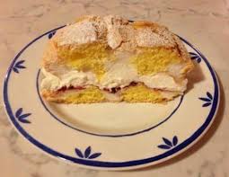 Kardinalschnitte Rezept Ichkoche At Kardinalschnitterezept Kardinalschnitte Rezept Ichkoche At Kardinalschnitterezept K Food Austrian Cuisine Recipes