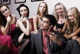 Do's And Don'ts Of Dating Multiple People At A Time · Peralta Commissioning